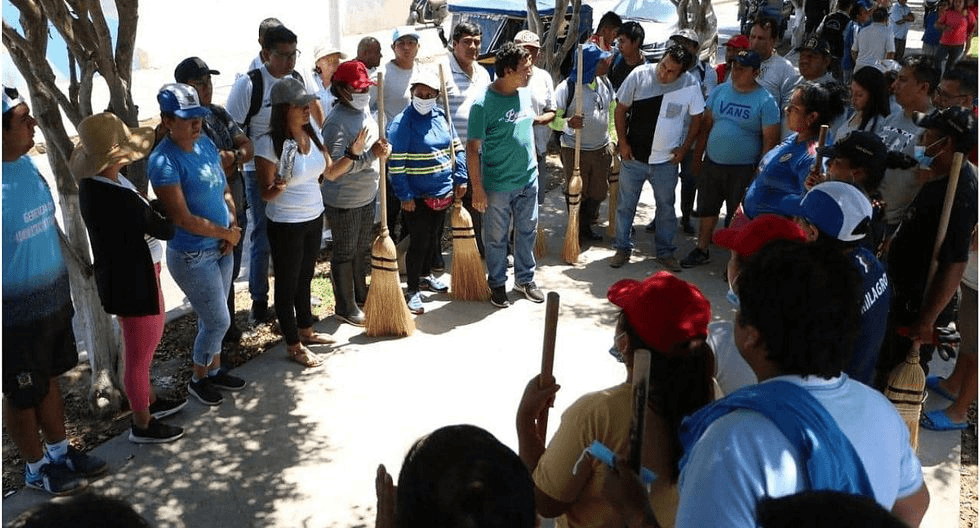 Atienden inundación en el centro de Pacasmayo  La Libertad