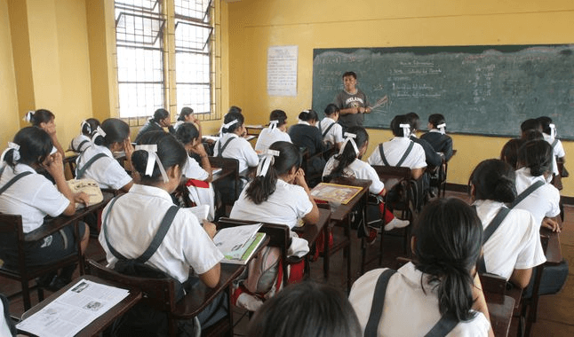 Desde este lunes publican vacantes para traslado de colegios privados a públicos