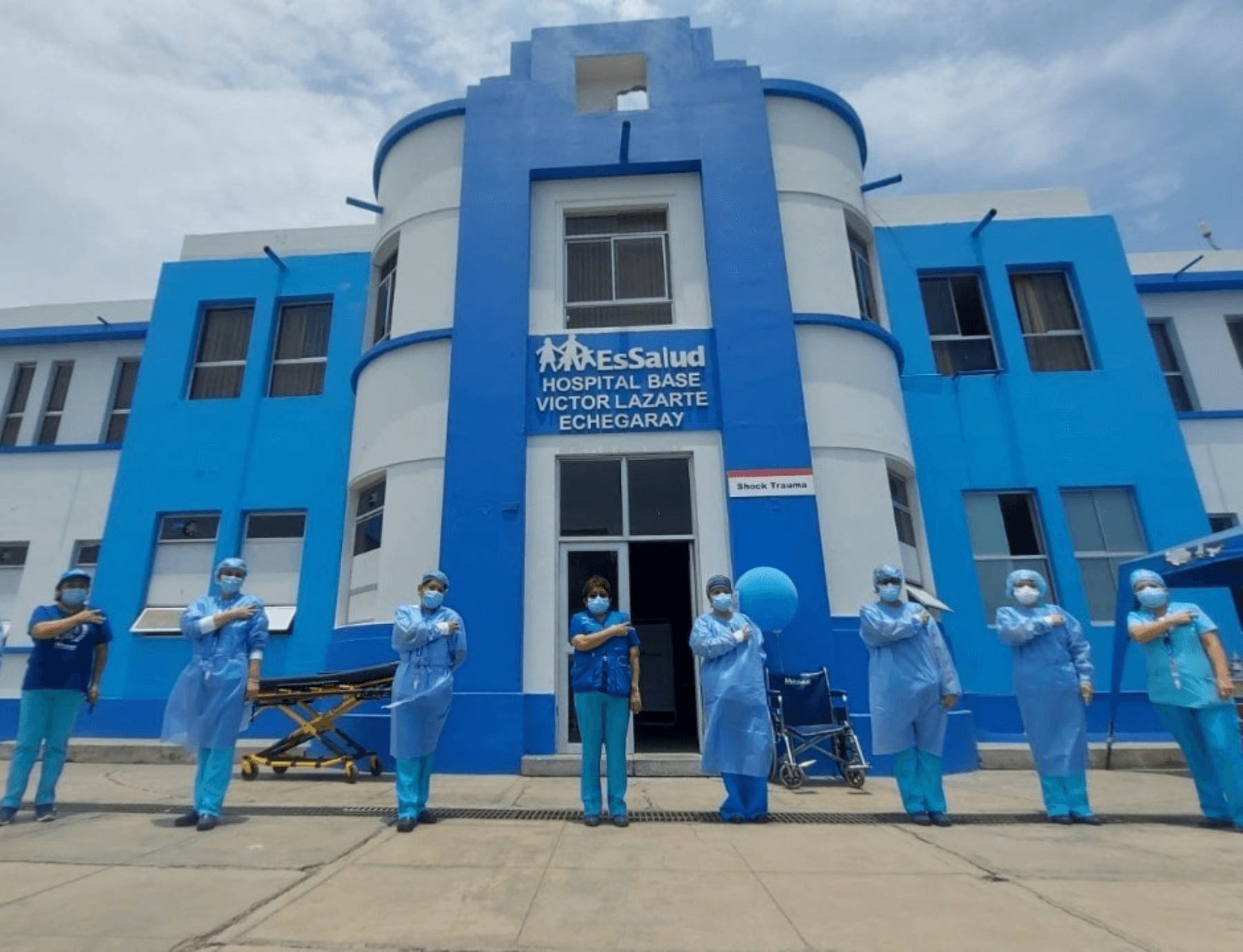 La Libertad: EsSalud inicia segunda dosis contra la covid-19 al personal de salud