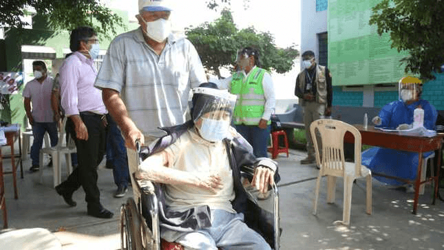 Saldo de vacunas Pfizer irán a Otuzco y Gran Chimú, mientras que en Trujillo se reducen a 5 los locales de inmunización