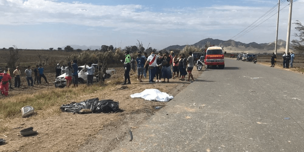 Dos integrantes de una familia fallecen en trágico accidente