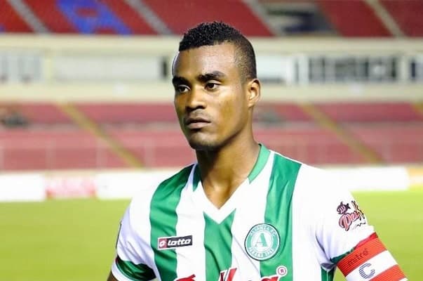 ¡Aventurero! Futbolista de Panamá jugó ante Perú y se quedará para disputar la Liga 2