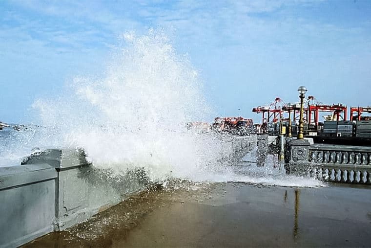 Aumentan a 98 los puertos cerrados en todo el litoral ante ocurrencia de oleajes