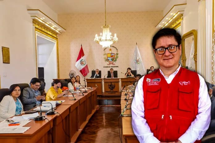 CRLL convoca al director del Pronied para informar sobre proyectos de infraestructura educativa en La Libertad