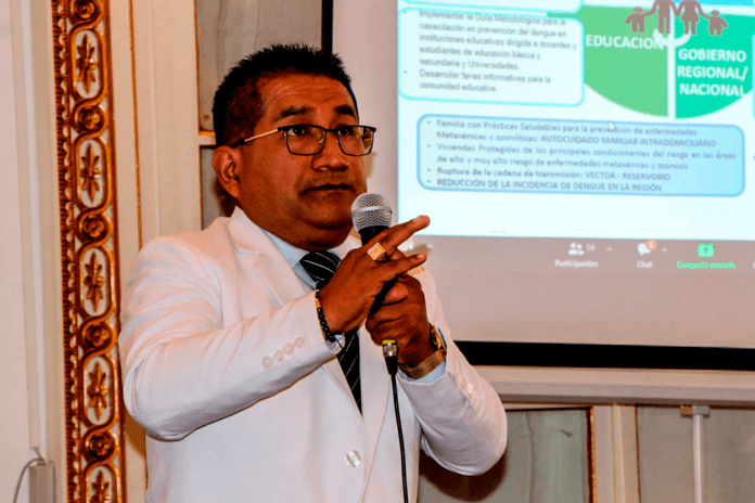 Dirigentes de FENUTSSA exigen renuncia de gerente regional por manejo ineficaz del brote de dengue en La Libertad