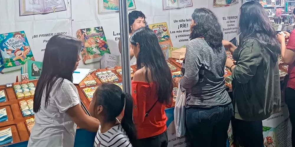 La II Feria Internacional del Libro de La Libertad: Un Encuentro Cultural en Honor a Eduardo González Viaña