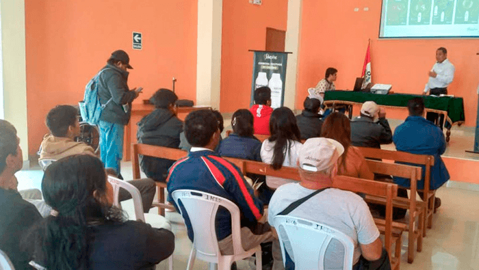 Capacitación Agrícola en San José: Mejorando Cultivos