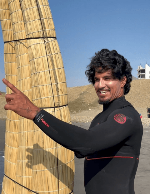 Gabriel Medina: Surf y Tradición en Pacasmayo