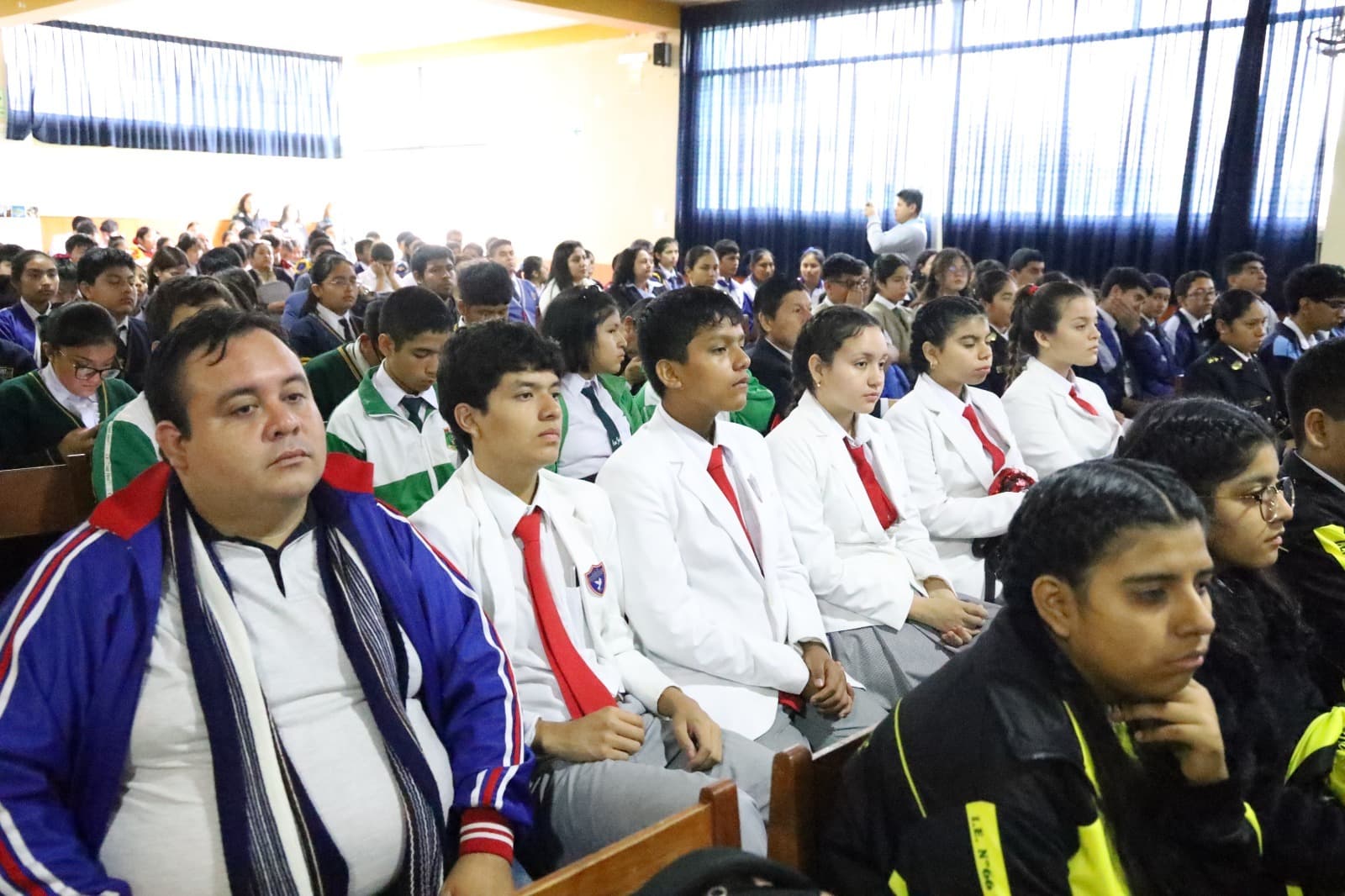 Estudiantes Liberteños: Ciencia y Futuro Sustentable