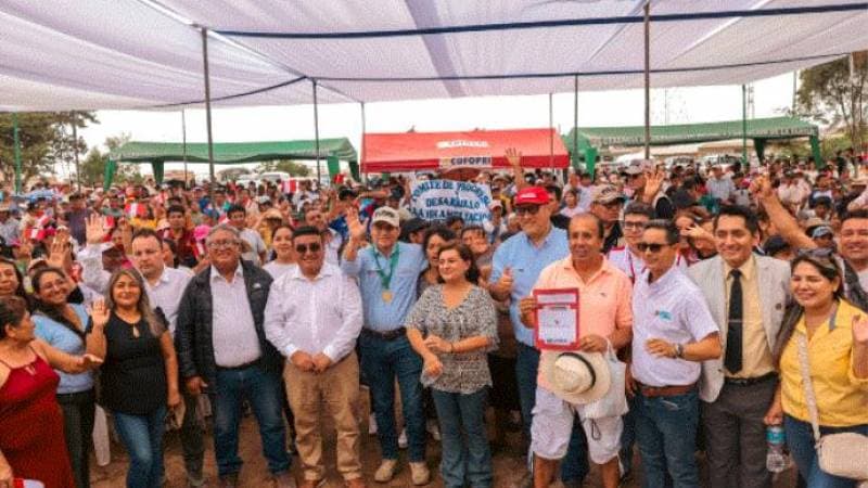 Títulos de Propiedad en La Libertad: 1976 Familias