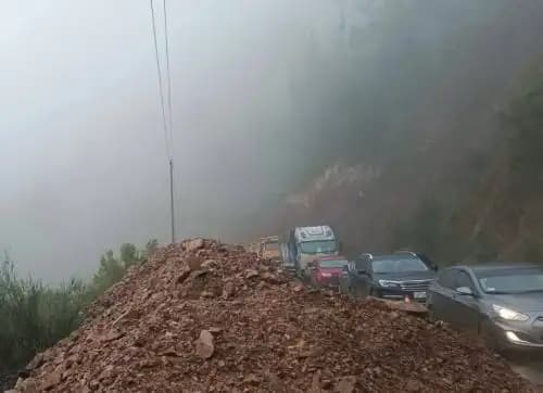 Lluvias en Perú: Restricciones y Interrupciones de Tráfico en Vías