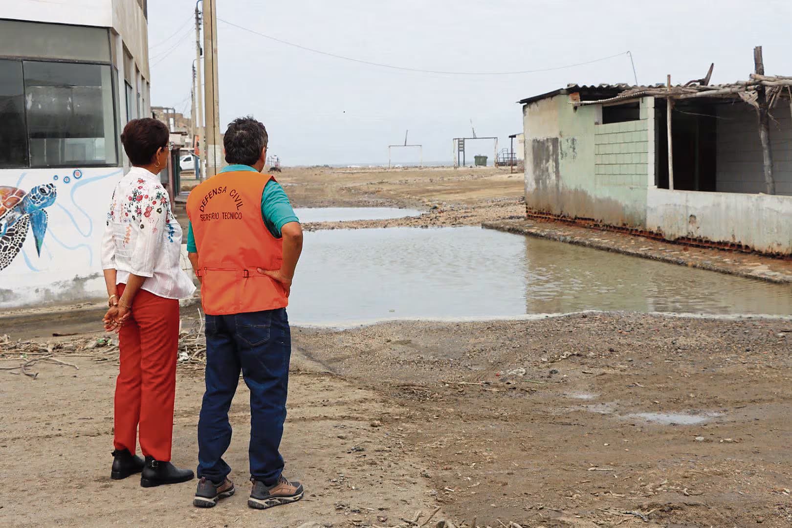 Inspeccionan Balnearios de Pacasmayo tras Oleajes