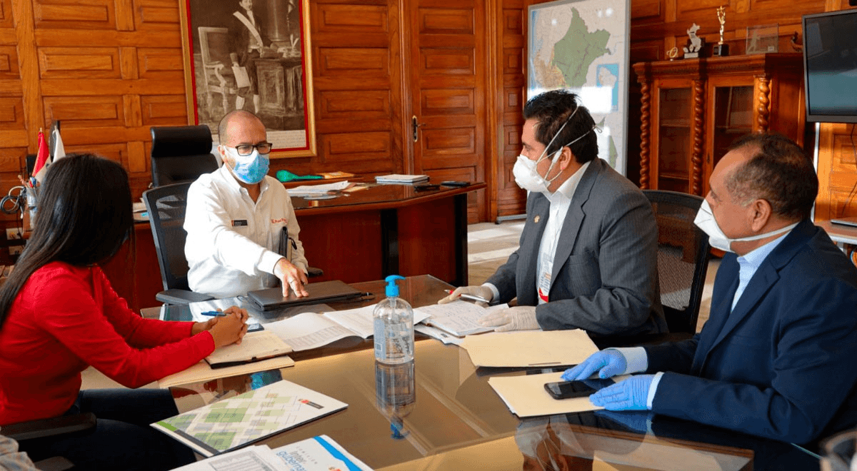 Ministro de Salud llegaría a La Libertad para fiscalizar dos hospitales liberteños