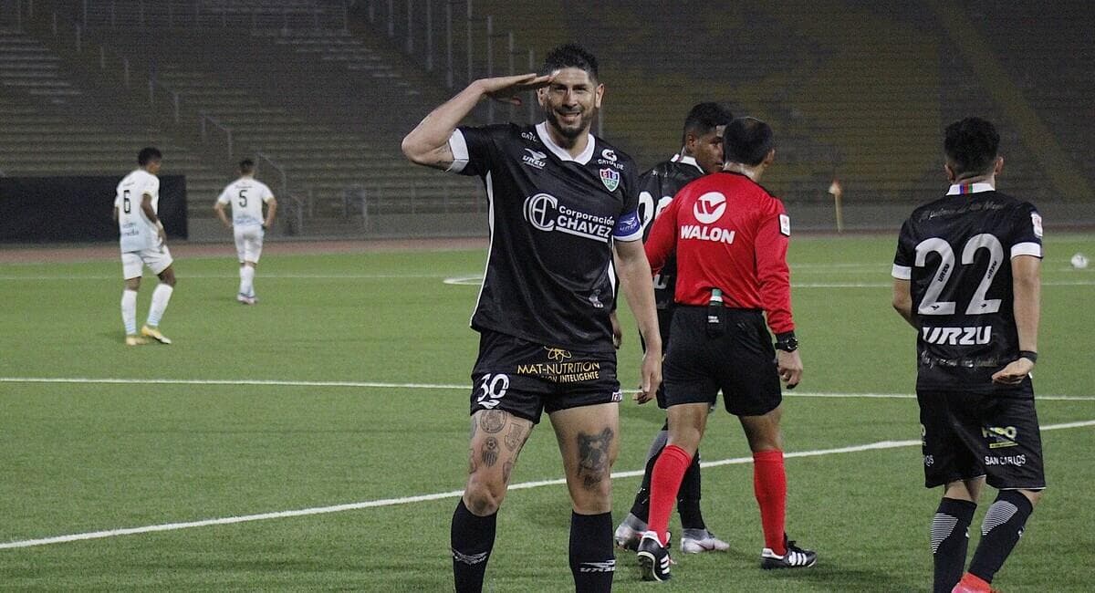 Fichajes de la Liga 2: altas y bajas de la Segunda División