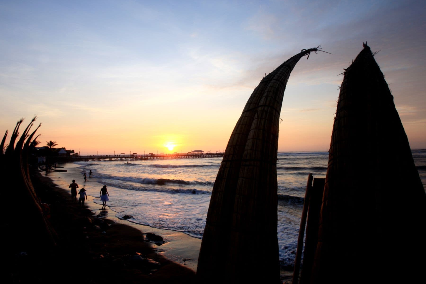 Feriados impulsarán crecimiento de movimiento turístico nacional en 30%