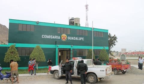 La Libertad: sicarios disparan contra hombre y lo dejan herido frente a iglesia