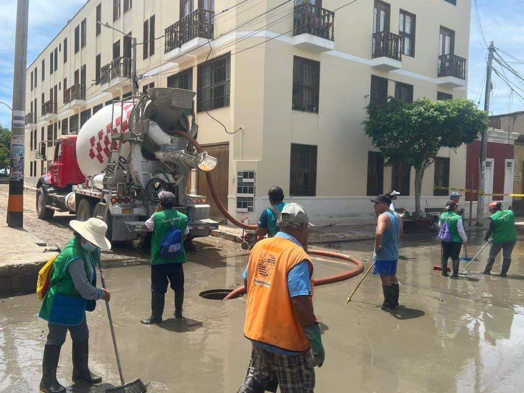 Cementera ejecuta plan de emergencia en Pacasmayo