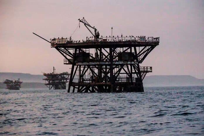 Rechazo en Pacasmayo: Pescadores Contra la Prospección Petrolera de Anadarko