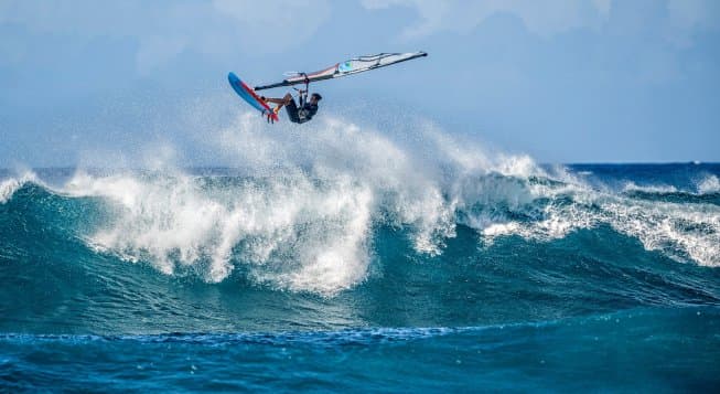 Encuentro con el Windsurfista Federico Morisio: Pasión y Trayectoria en el Mundo del Windsurf