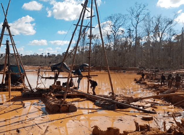 Proyecto Innovador de la UCV Chepén para Combatir la Minería Ilegal