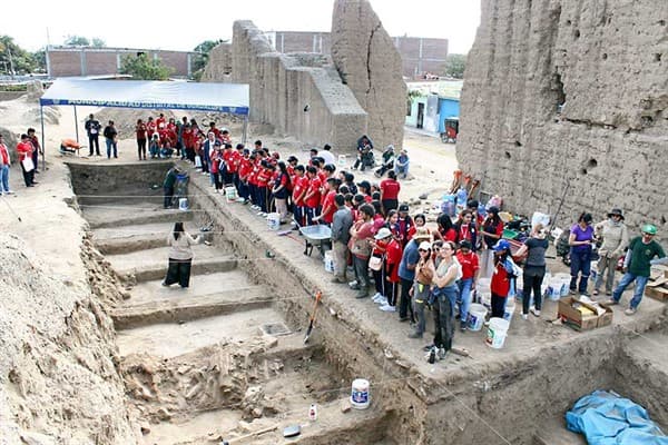 Entierros Infantiles en la Antigua Iglesia de Guadalupe
