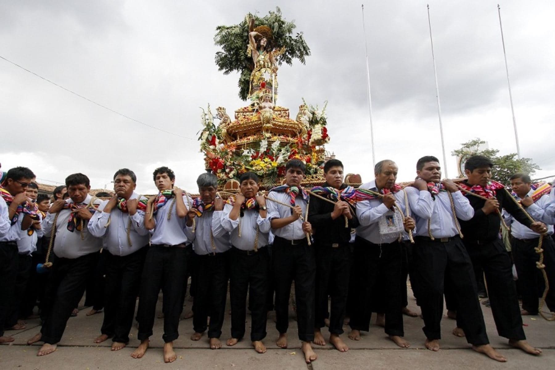 Fiesta de San Sebastián: Tradición y Fe en Perú