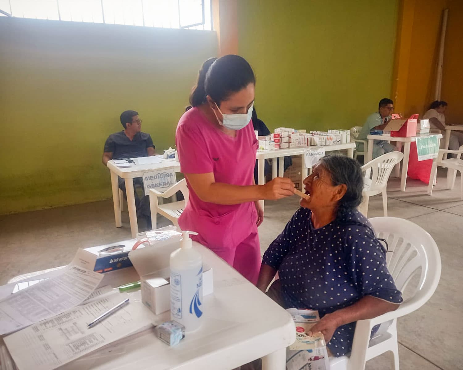 300+ Beneficiarios en Campaña de Salud Chepén