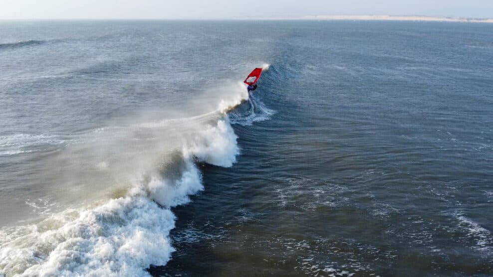 Disfruta del Waveriding en Pacasmayo, Perú