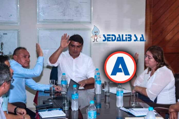 Mario Reyna y APP intentan controlar SEDALIB en Trujillo