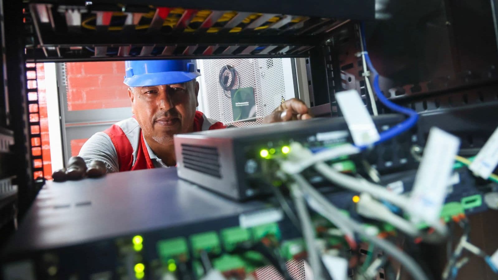 MTC verifica infraestructura de conectividad en La Libertad