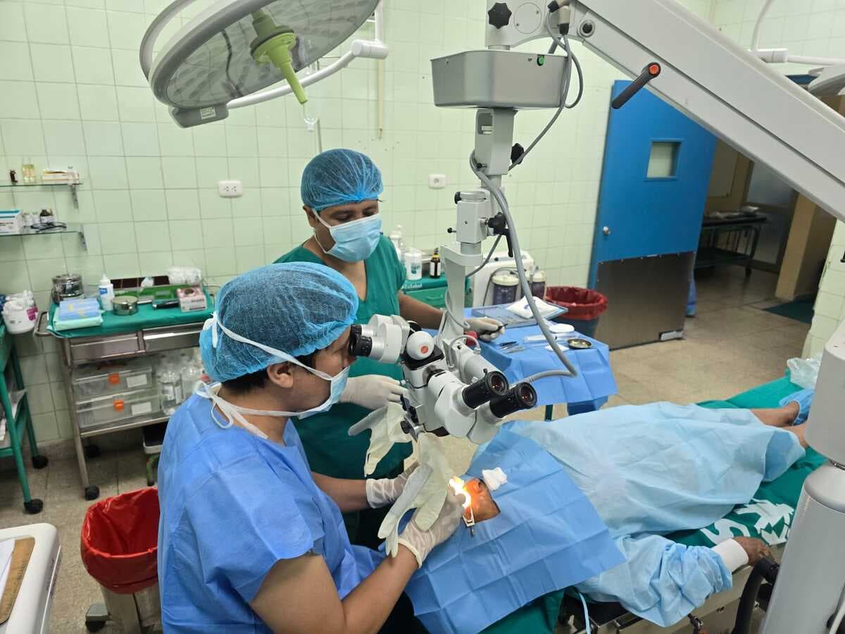 Cirugías oftalmológicas en Hospital Chepén de EsSalud