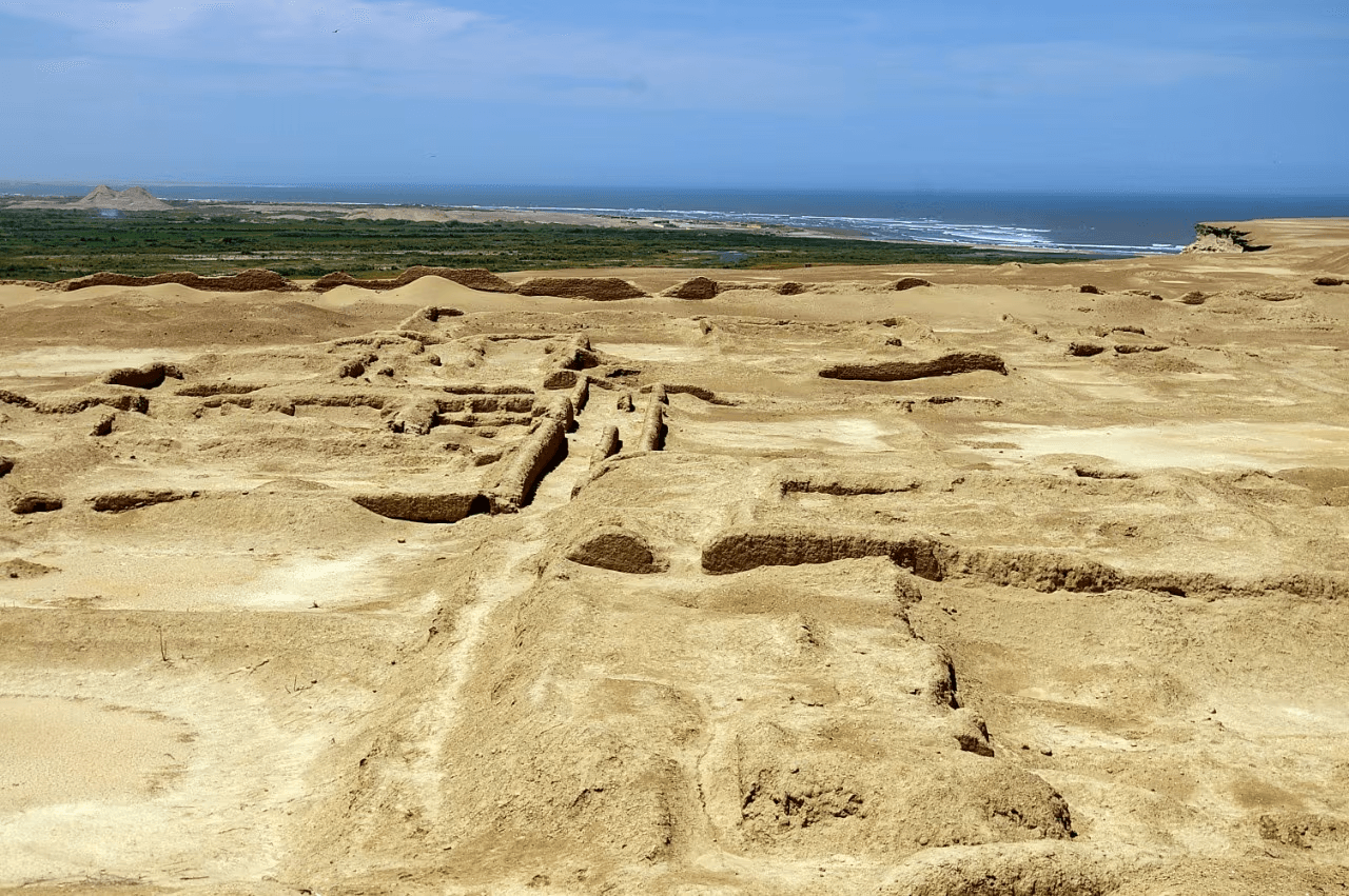 Protegen sitios arqueológicos en La Libertad e Ica, incluyendo Pacatnamú