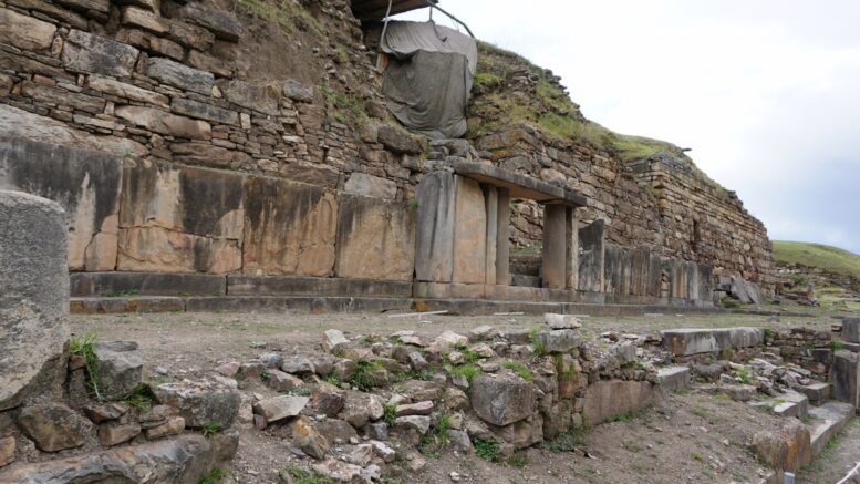 Descubrimiento arqueológico en Chavín de Huántar: ¿Cámara sagrada de alucinógenos?