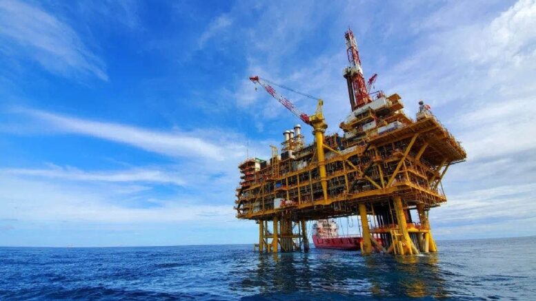 Descubrimiento de yacimientos de petróleo y gas en Lote Z62: Impacto en la balanza energética del Perú