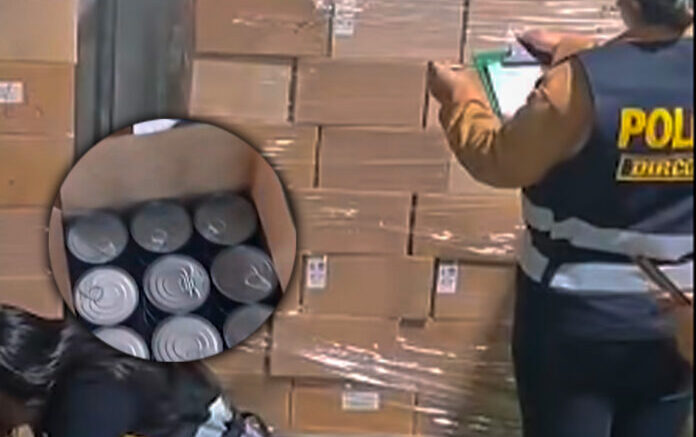 Incautan 27 mil cajas de conservas con carne de caballo en Chepén