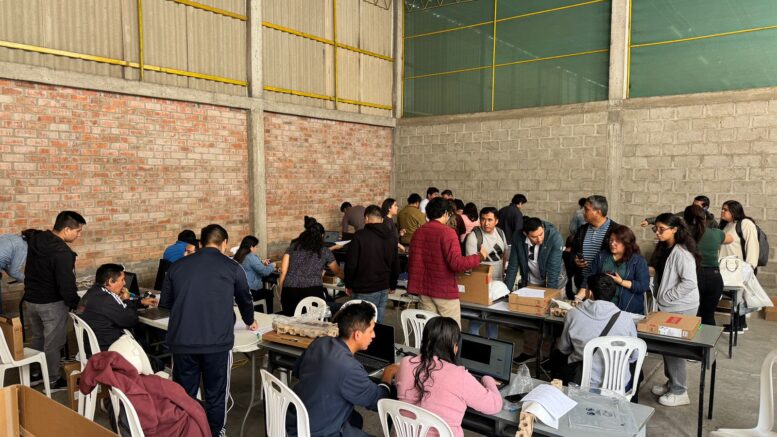 Laptops para Maestros en La Libertad: 5,544 Unidades para Mejorar Educación Laptops para Maestros en La Libertad: 5,544 Unidades para Mejorar Educación