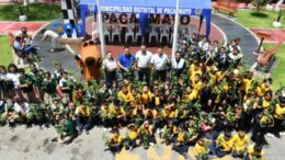 Molles hawaianos en Pacasmayo: educación ambiental y sostenibilidad Molles hawaianos en Pacasmayo: educación ambiental y sostenibilidad